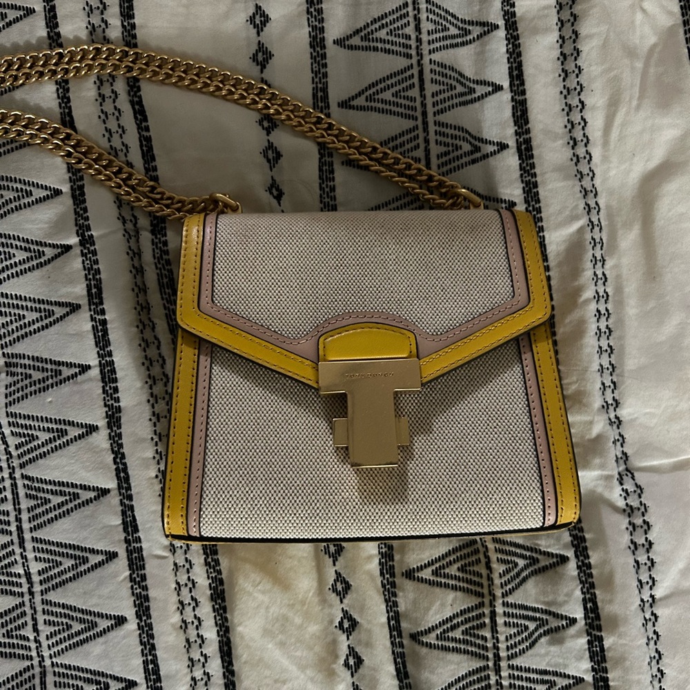 Tory burch purse!